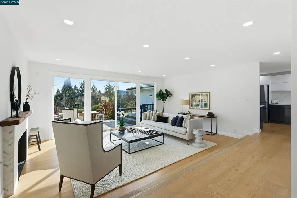 89 Greenfield Drive Moraga CA 94556