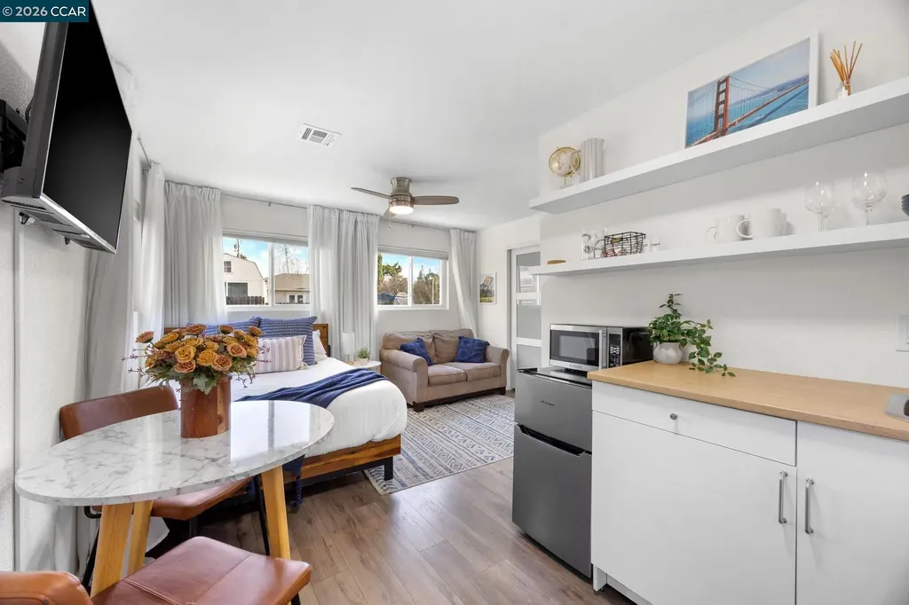 59 La Cruz Avenue Benicia CA 94510