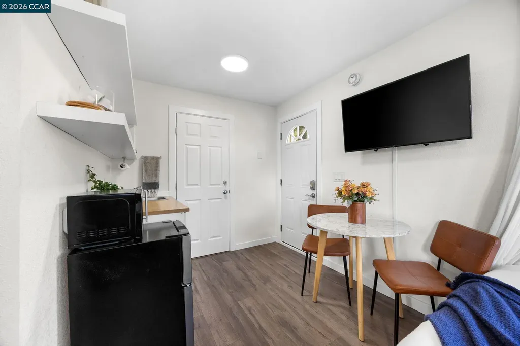 59 La Cruz Avenue Benicia CA 94510