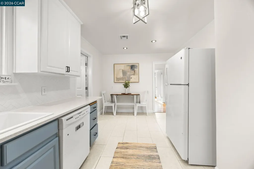 59 La Cruz Avenue Benicia CA 94510