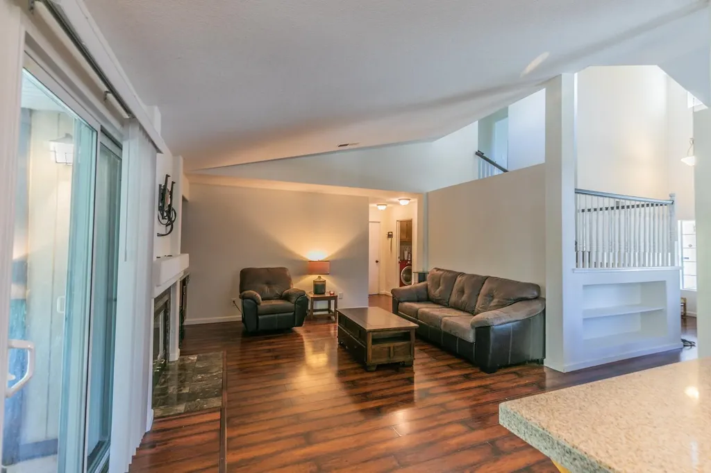 690 Woodard Way Dixon CA 95620