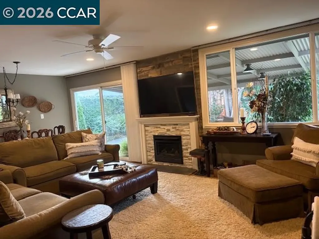 3179 Meadowbrook Drive Concord CA 94519