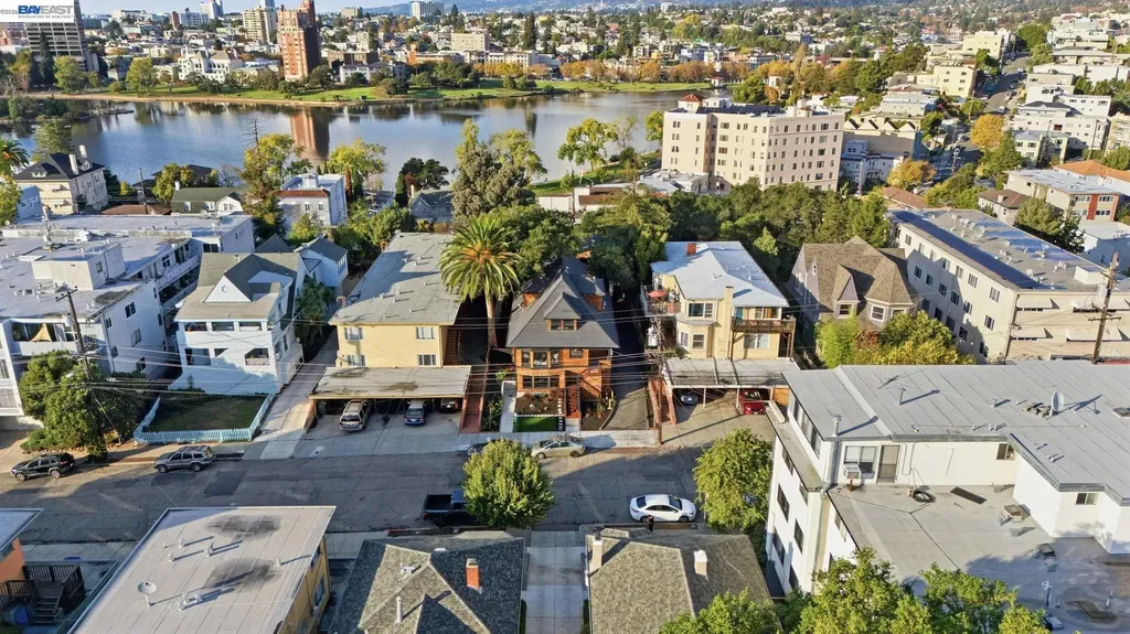 335 Hanover Avenue Oakland CA 94606