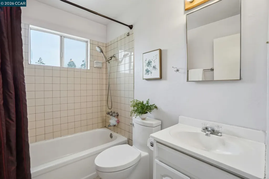 871 Merle Avenue Martinez CA 94553