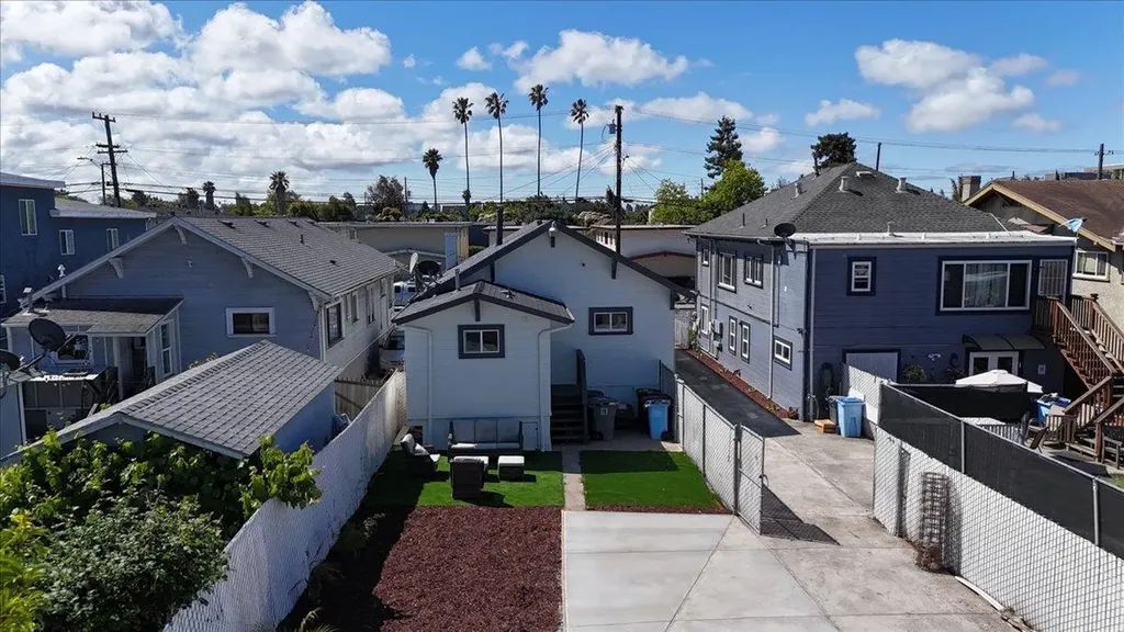 1237 Ashby Avenue Berkeley CA 94702