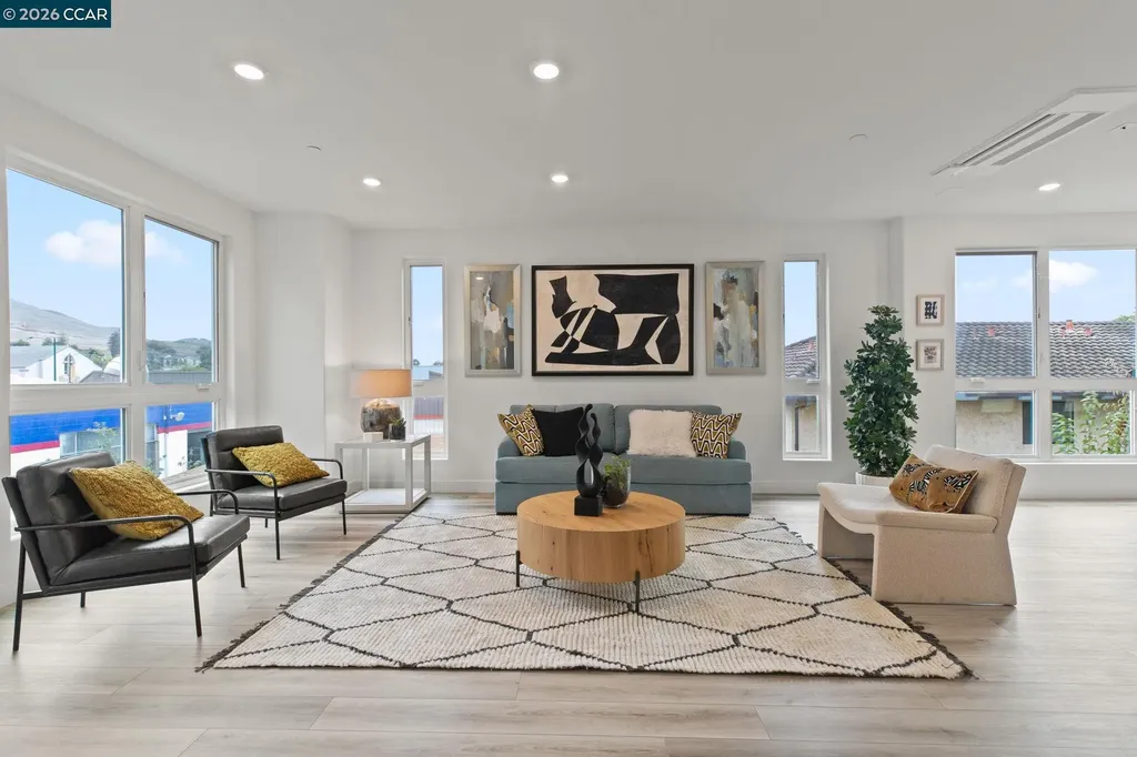 27277 Cosmo Court Hayward CA 94544