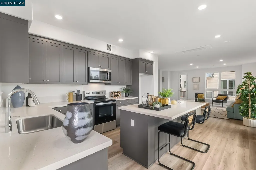 27277 Cosmo Court Hayward CA 94544