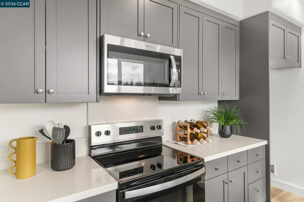 27277 Cosmo Court Hayward CA 94544