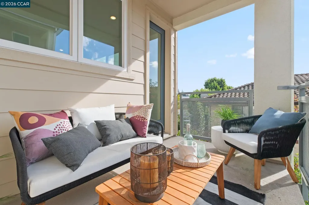 27277 Cosmo Court Hayward CA 94544