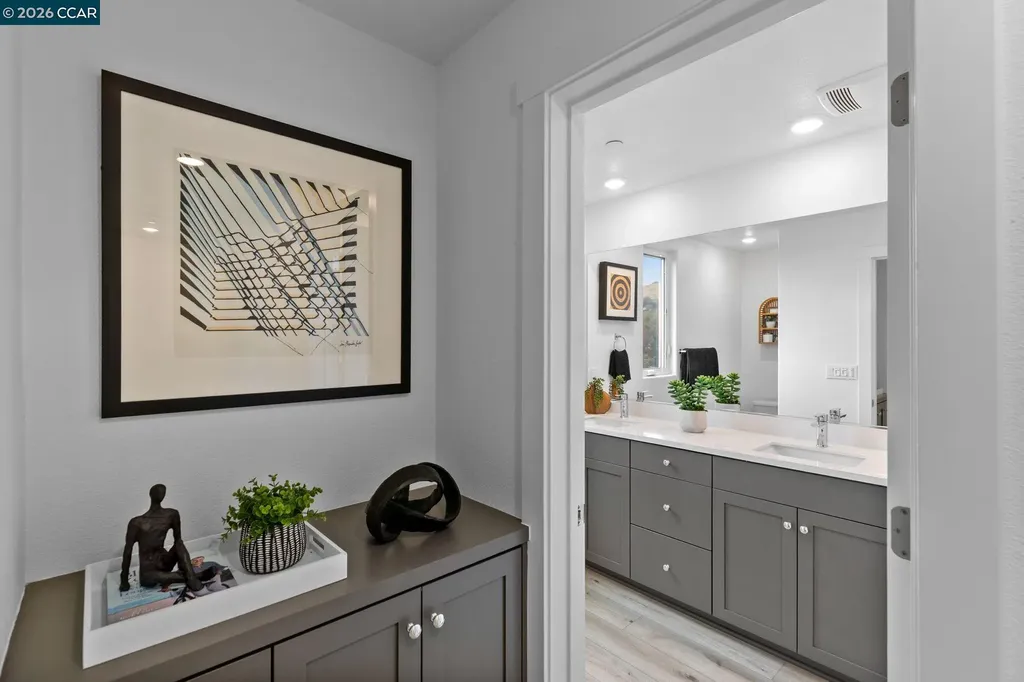 27277 Cosmo Court Hayward CA 94544