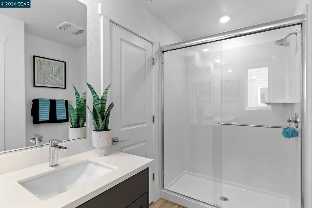 27277 Cosmo Court Hayward CA 94544