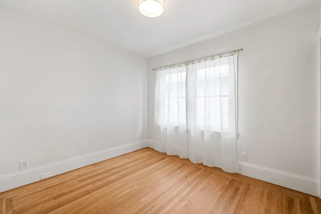 2254 62nd Avenue Oakland CA 94605