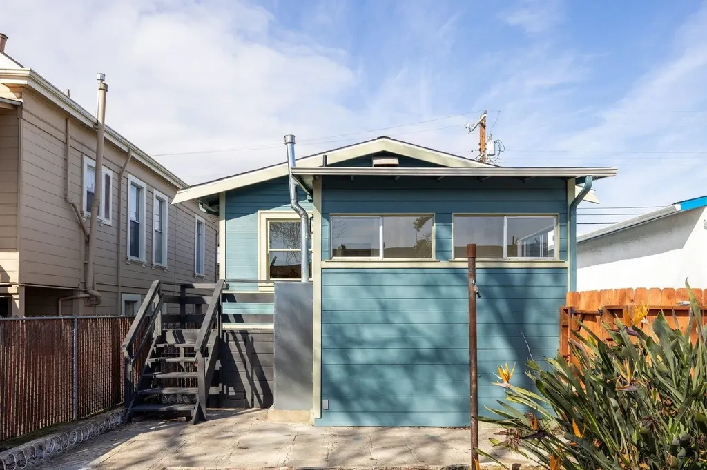 2254 62nd Avenue Oakland CA 94605