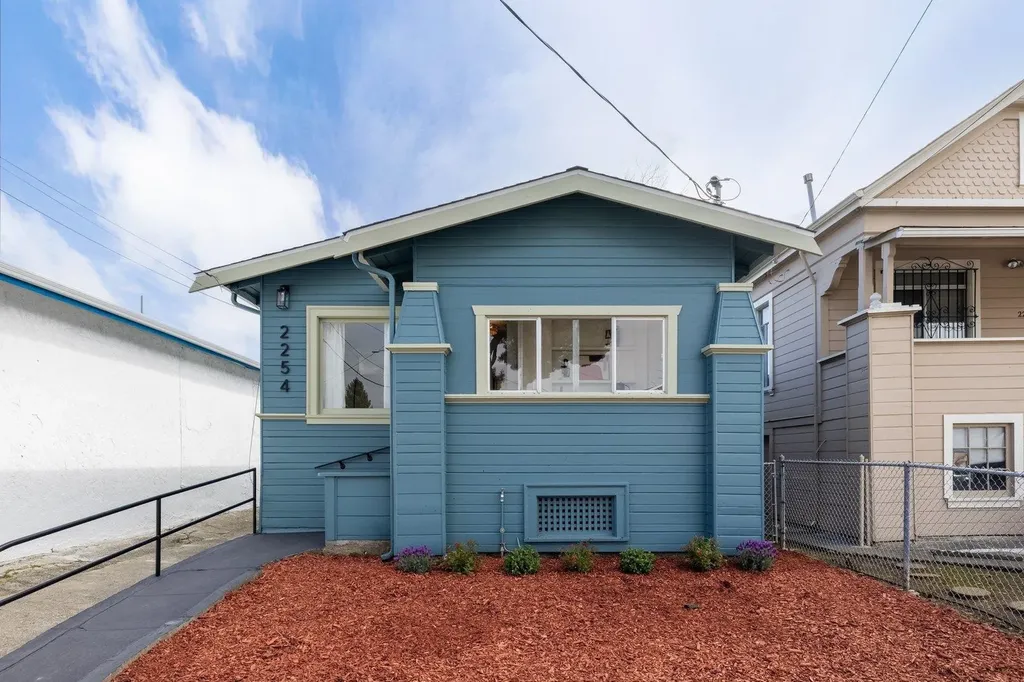 2254 62nd Avenue Oakland CA 94605