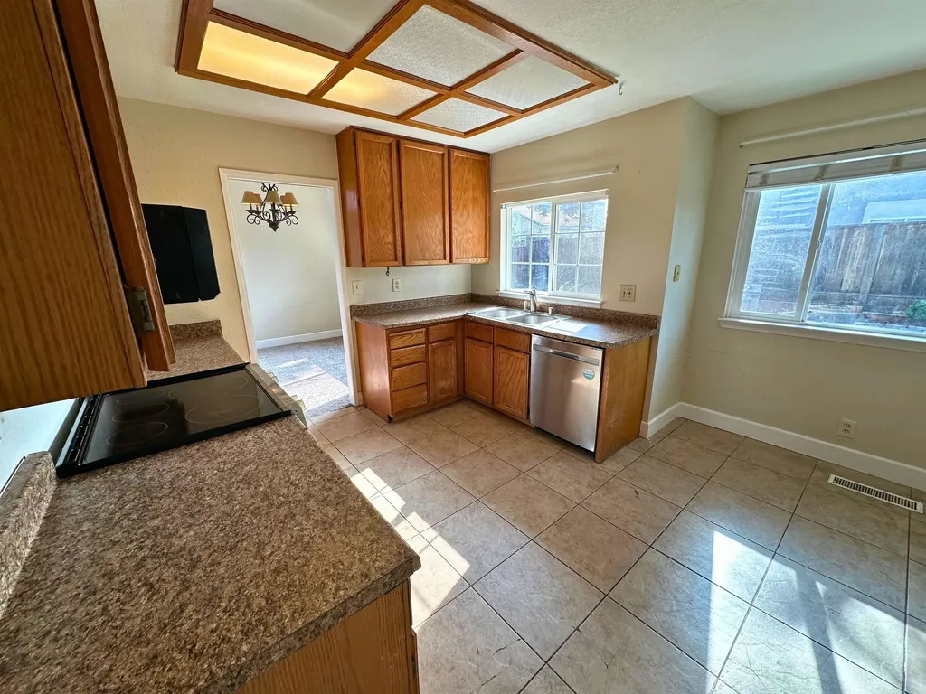 1180 Amanda Circle Brentwood CA 94513