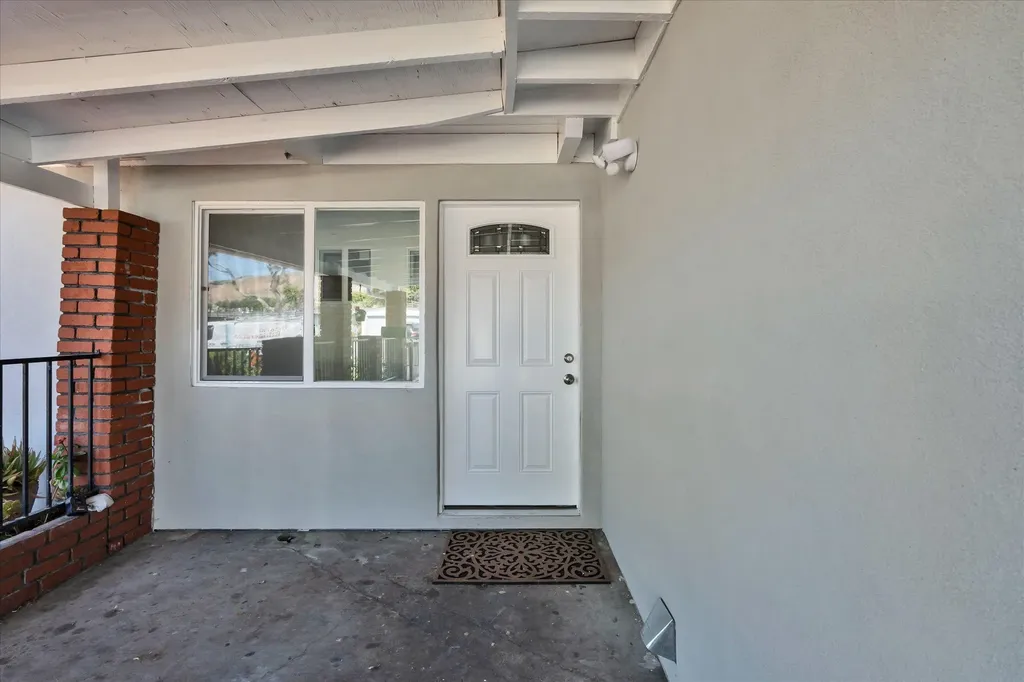 28315 Rochelle Avenue Hayward CA 94544