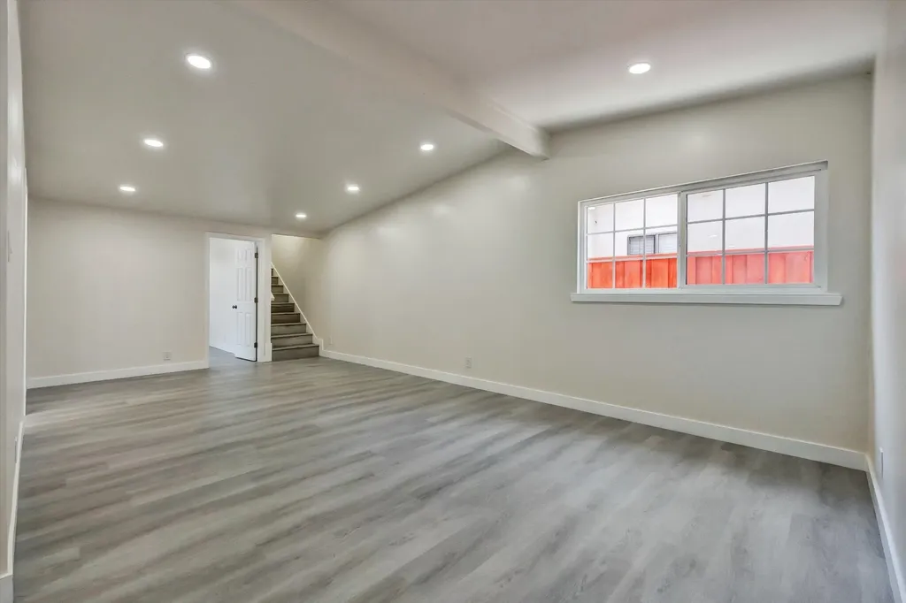 28315 Rochelle Avenue Hayward CA 94544