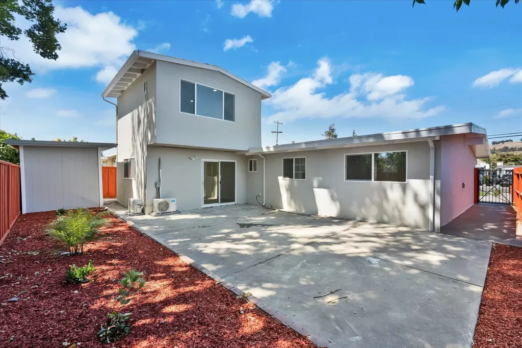 28315 Rochelle Avenue Hayward CA 94544