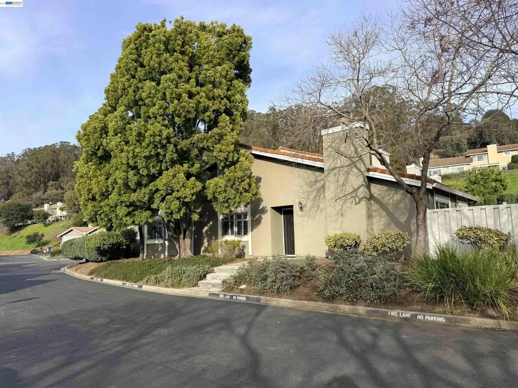 123 Ironwood Oakland CA 94605