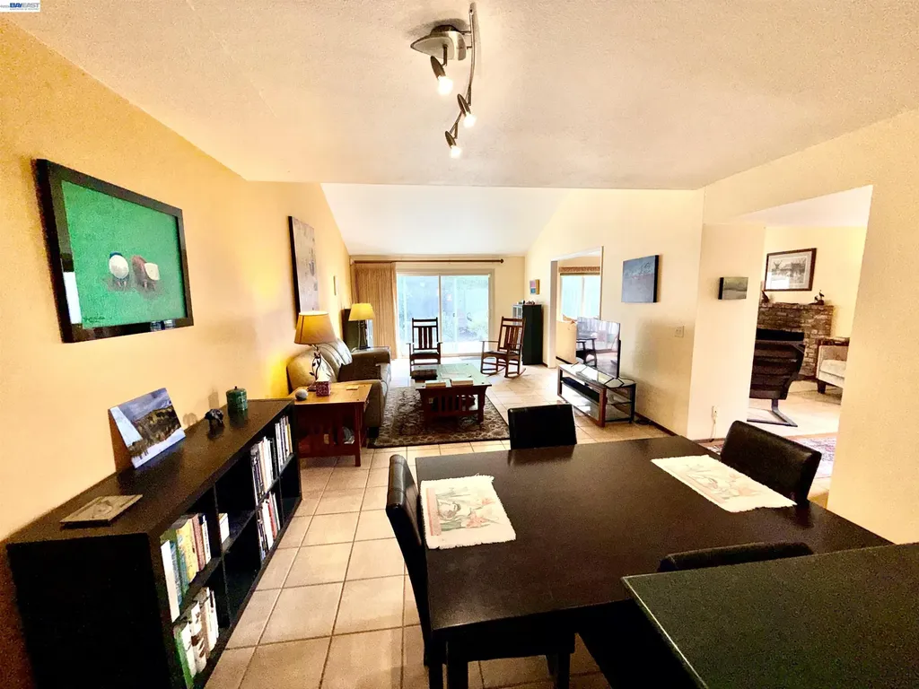 123 Ironwood Oakland CA 94605