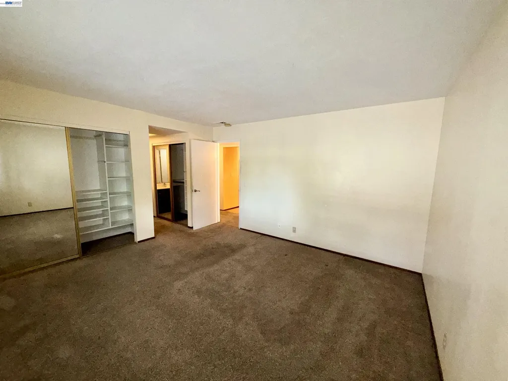 123 Ironwood Oakland CA 94605