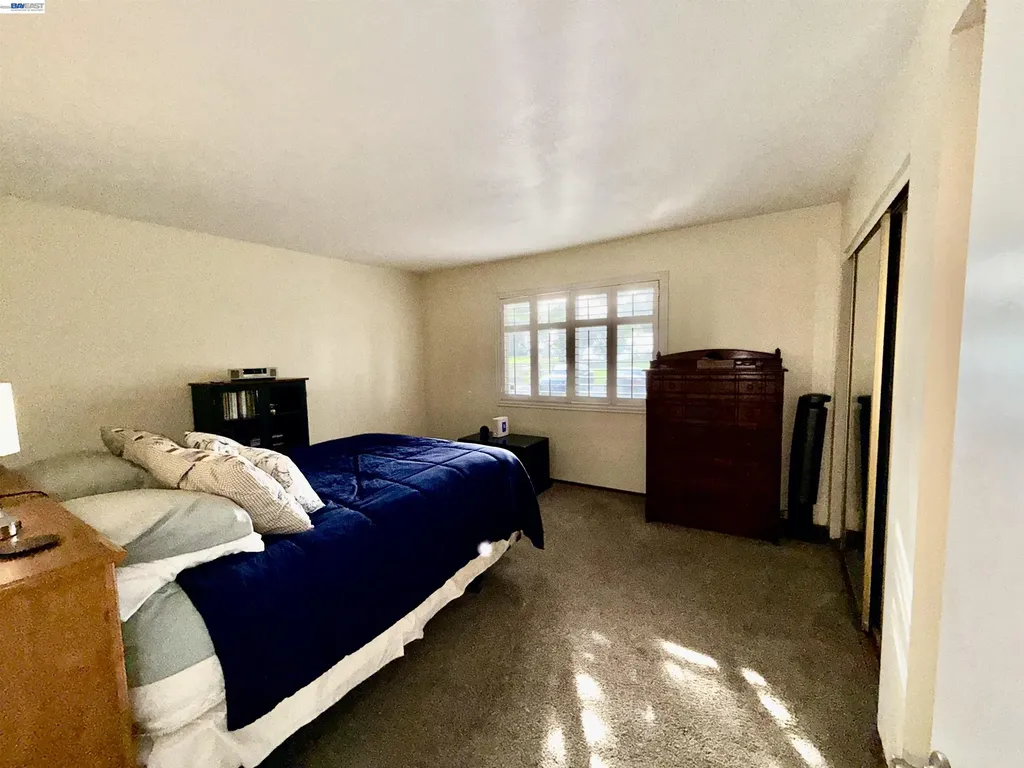 123 Ironwood Oakland CA 94605