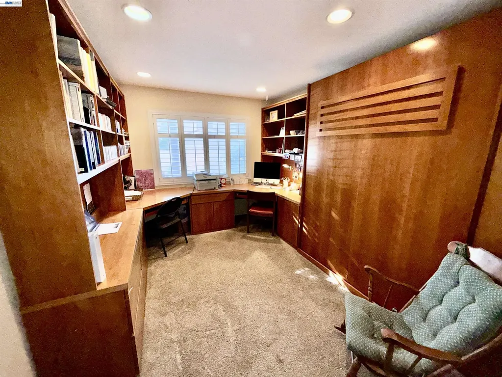 123 Ironwood Oakland CA 94605