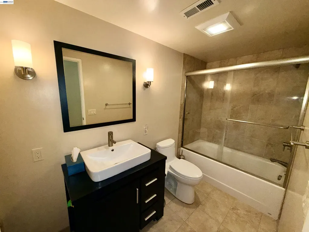 123 Ironwood Oakland CA 94605