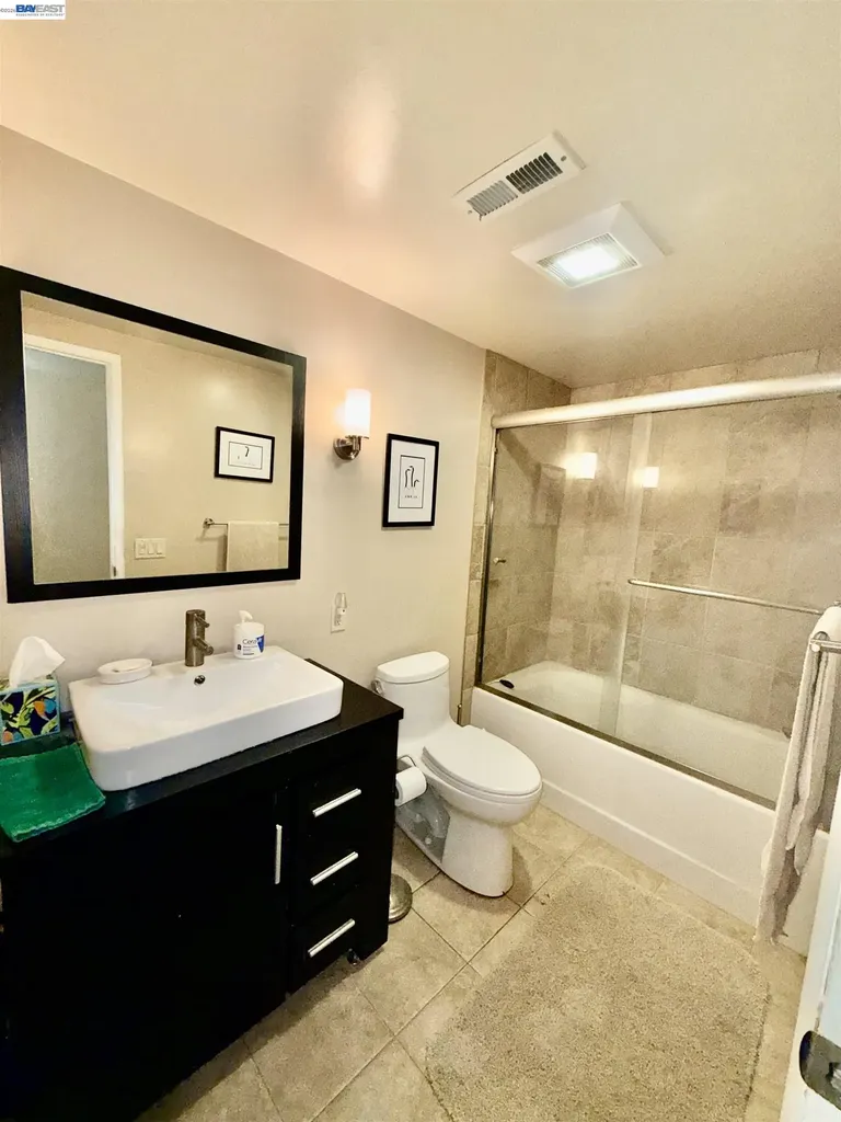 123 Ironwood Oakland CA 94605
