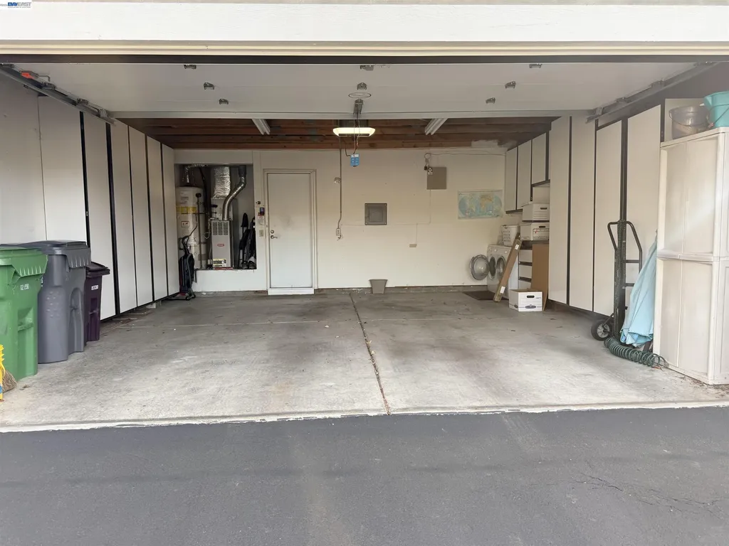123 Ironwood Oakland CA 94605