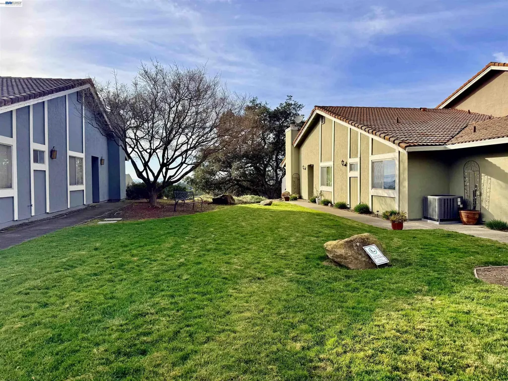 123 Ironwood Oakland CA 94605