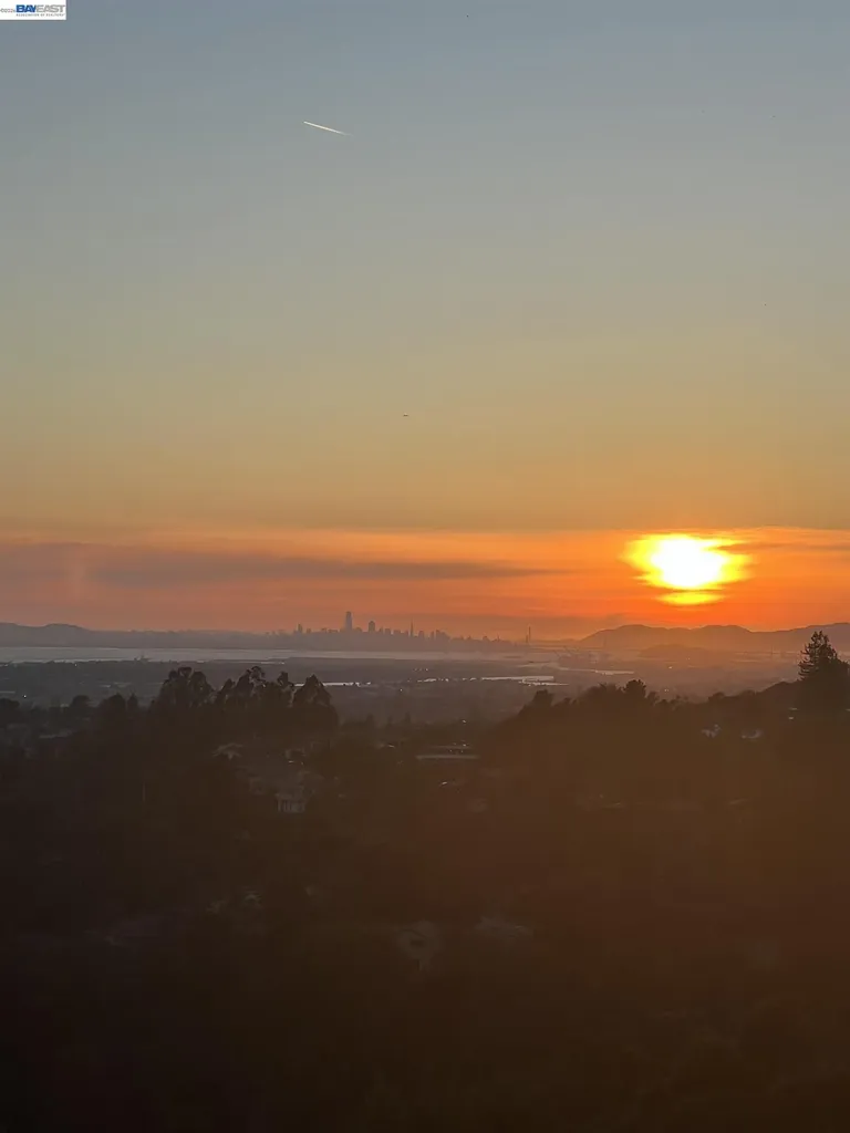 123 Ironwood Oakland CA 94605