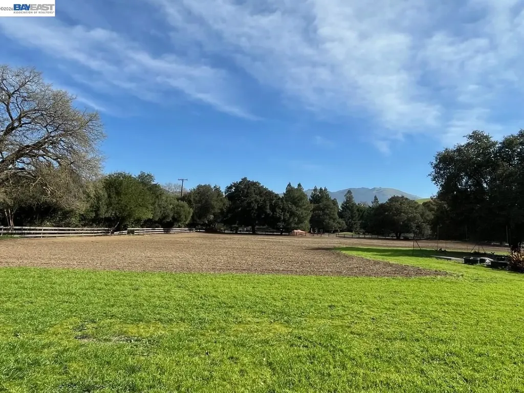 401 Pine Creek Road Walnut Creek CA 94598