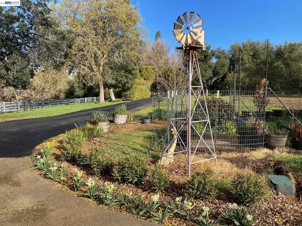 401 Pine Creek Road Walnut Creek CA 94598
