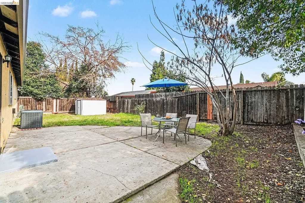 2725 Entrada Circle Antioch CA 94509