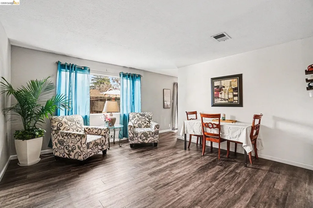 2725 Entrada Circle Antioch CA 94509