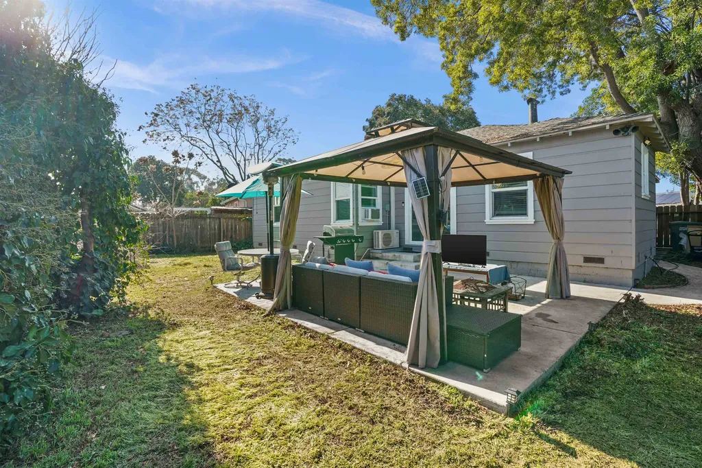 80 Loma Vista Way Pittsburg CA 94565