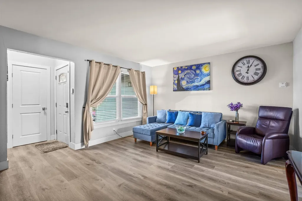 80 Loma Vista Way Pittsburg CA 94565