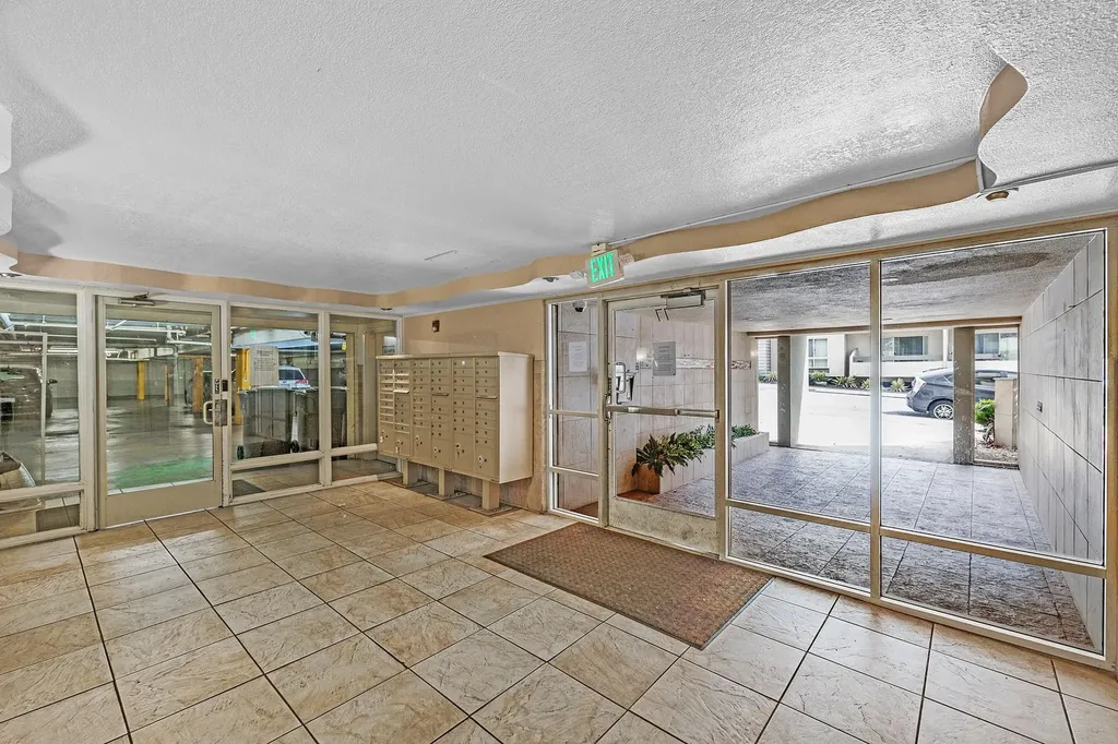 77 Fairmount Avenue Oakland CA 94611