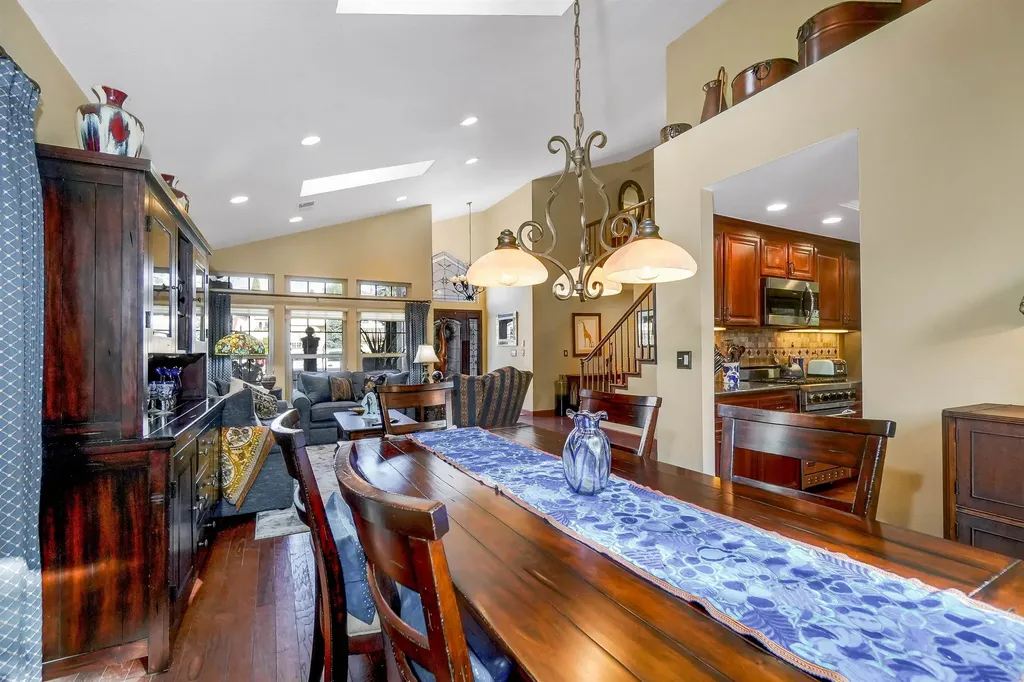 3699 Greenhills Avenue Castro Valley CA 94546