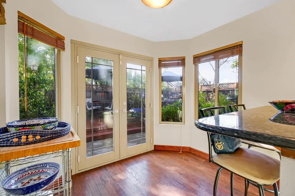 3699 Greenhills Avenue Castro Valley CA 94546