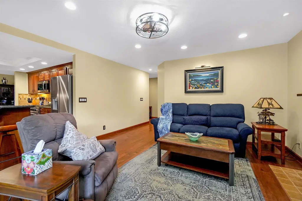 3699 Greenhills Avenue Castro Valley CA 94546