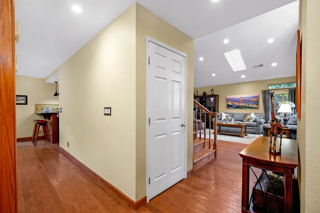 3699 Greenhills Avenue Castro Valley CA 94546