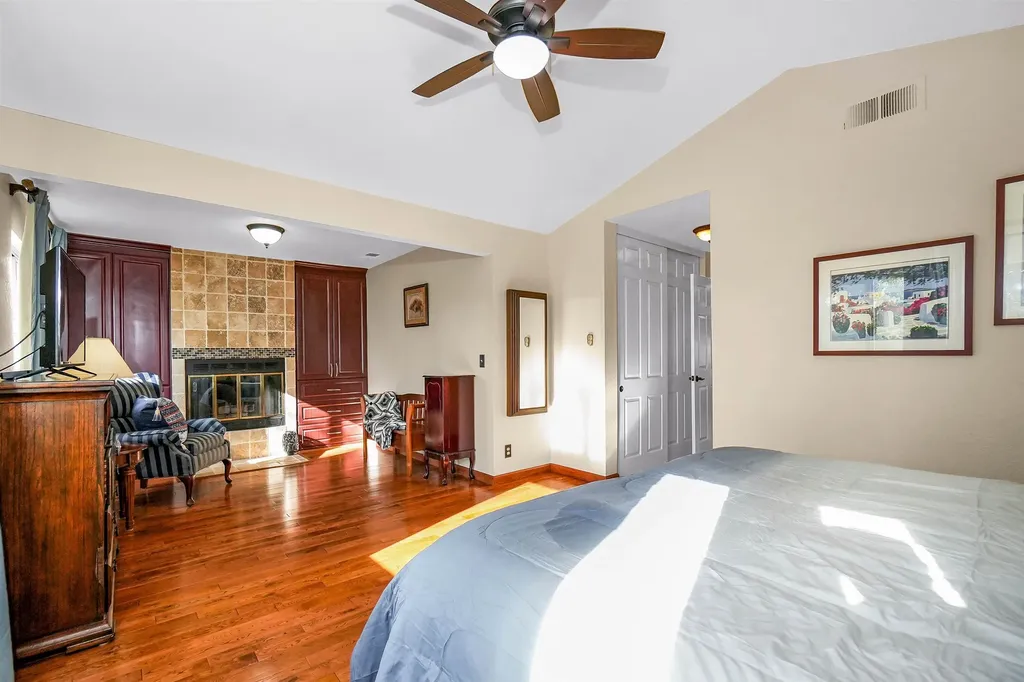 3699 Greenhills Avenue Castro Valley CA 94546