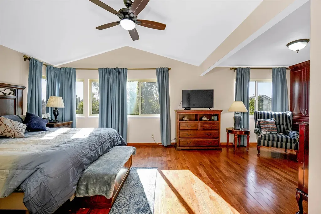 3699 Greenhills Avenue Castro Valley CA 94546