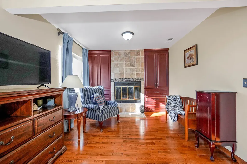 3699 Greenhills Avenue Castro Valley CA 94546