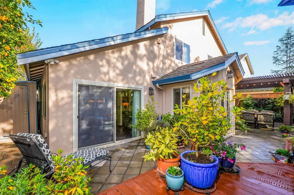 3699 Greenhills Avenue Castro Valley CA 94546