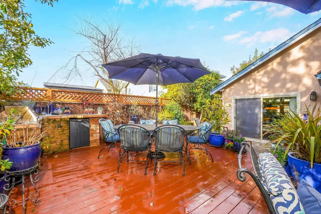 3699 Greenhills Avenue Castro Valley CA 94546