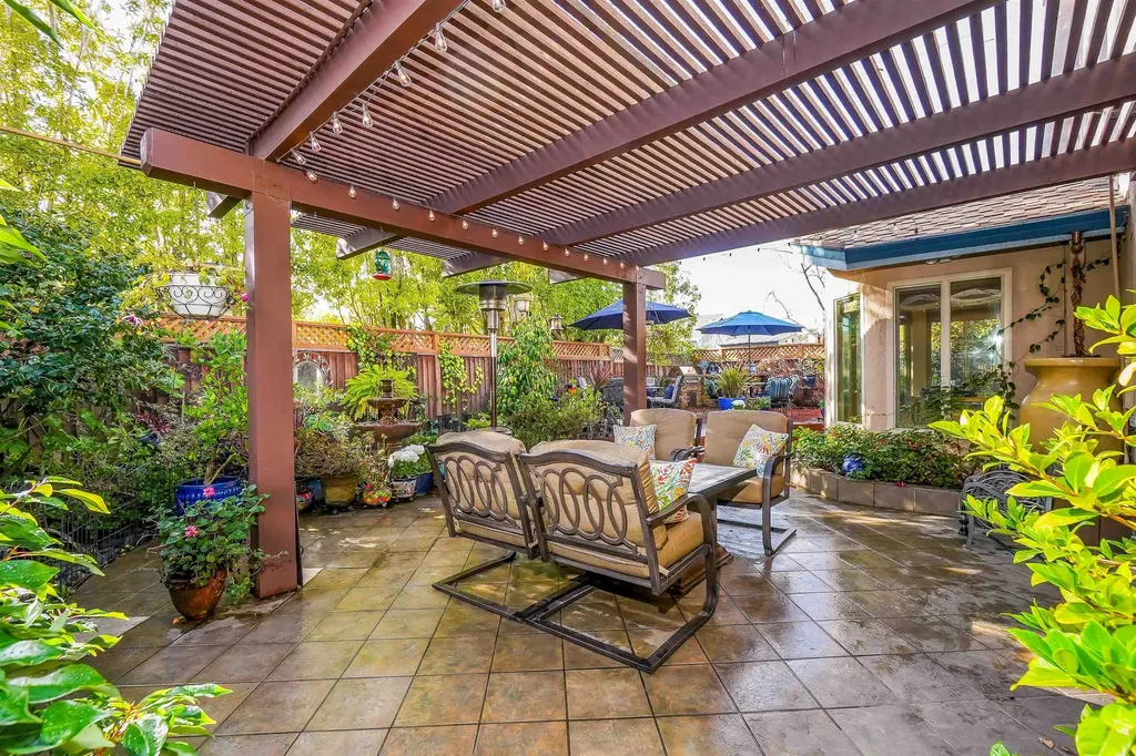 3699 Greenhills Avenue Castro Valley CA 94546