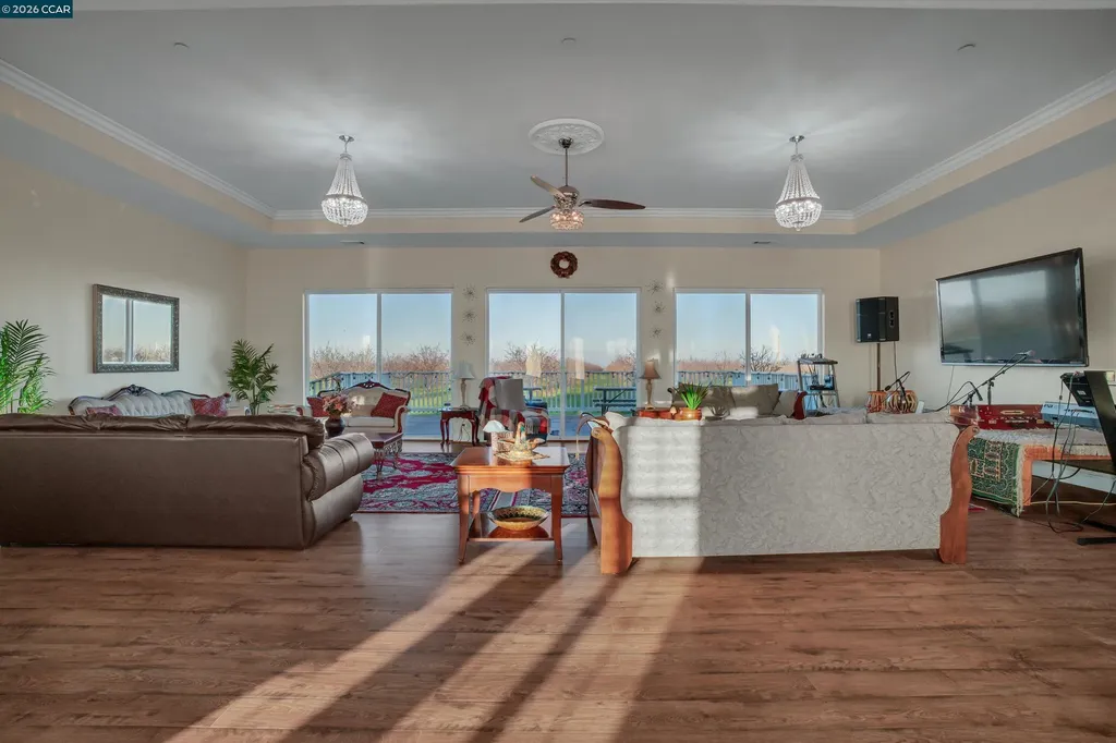 7760 Byron Highway Byron CA 94514